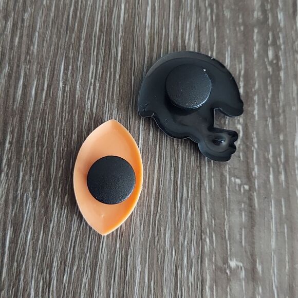 Football Croc Charms - Picture 2 of 2